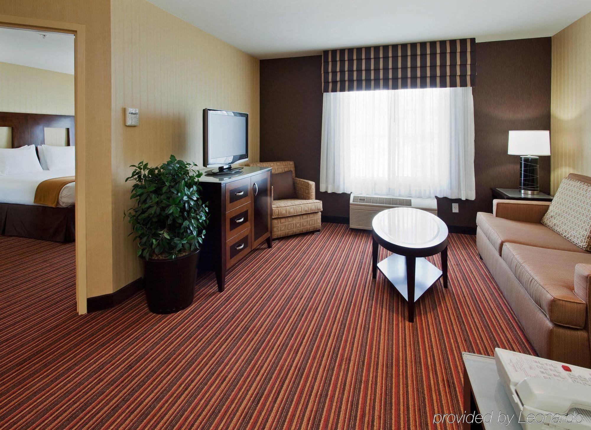 Holiday Inn Express Hotel & Suites Belmont, An Ihg Hotel Quarto foto